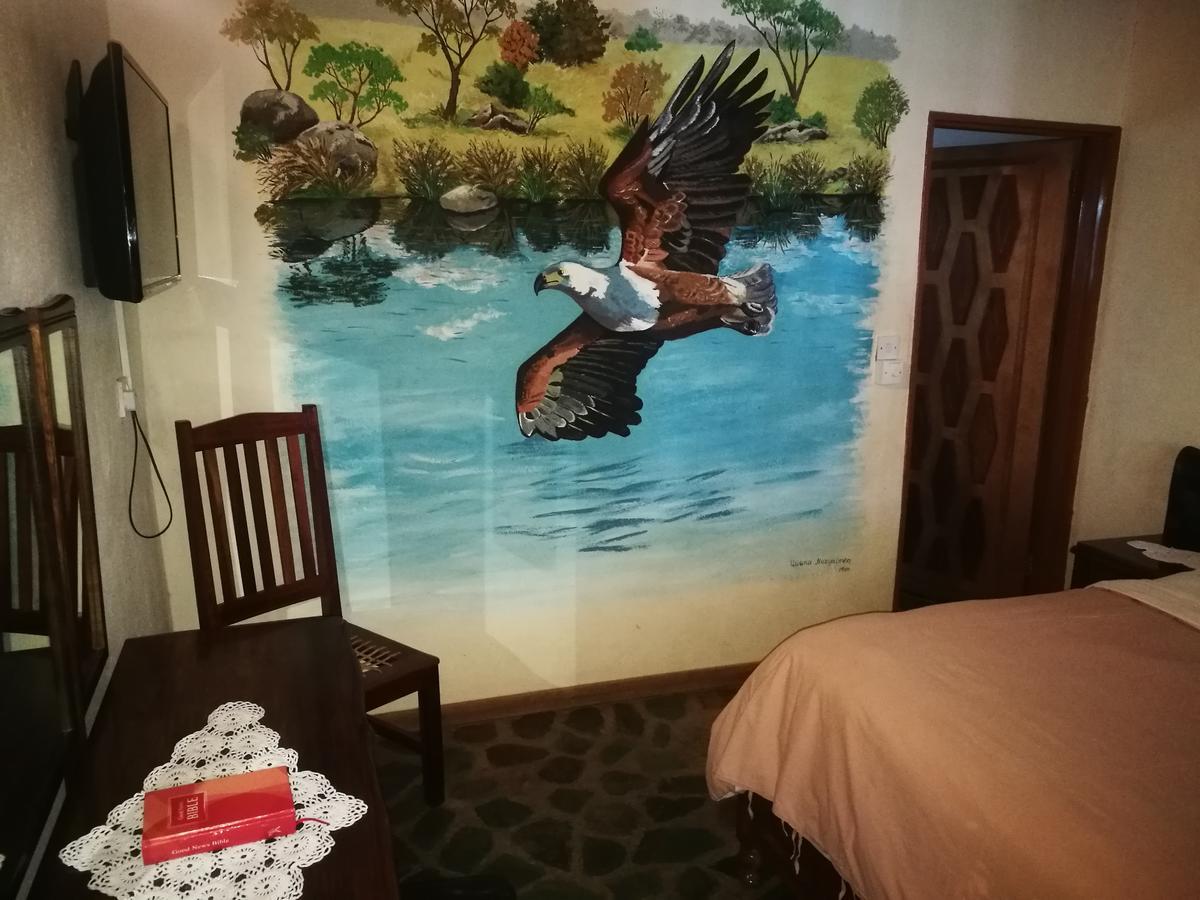 Parrot Lodge Bulawayo Ngoại thất bức ảnh