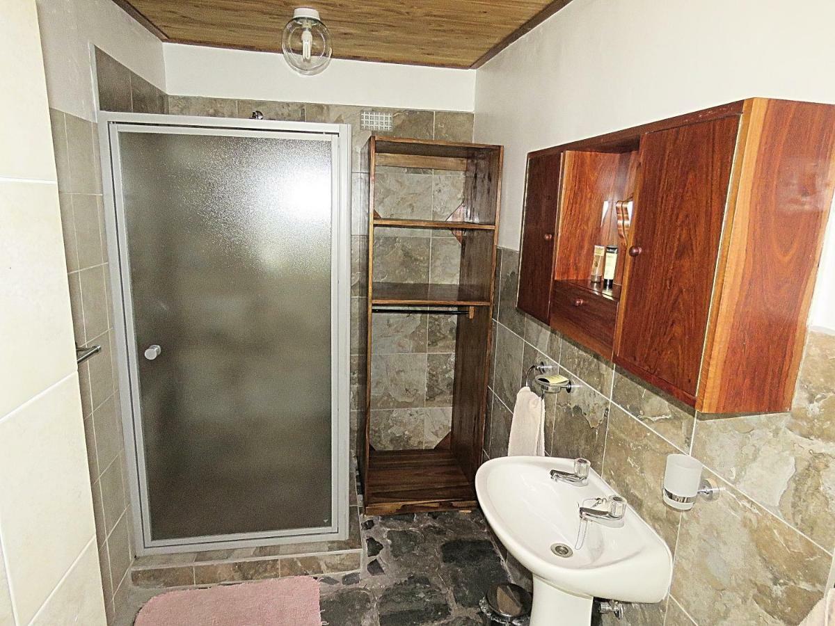 Parrot Lodge Bulawayo Ngoại thất bức ảnh