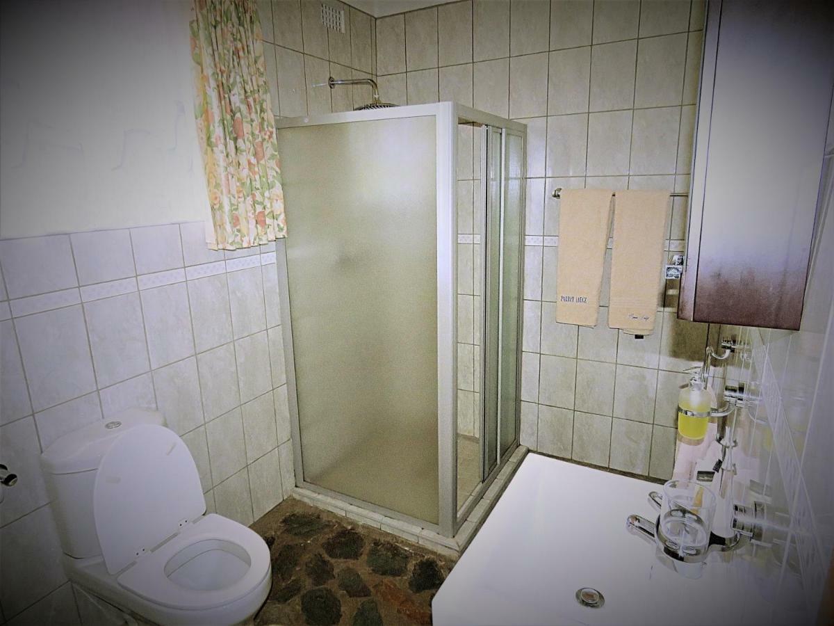 Parrot Lodge Bulawayo Ngoại thất bức ảnh