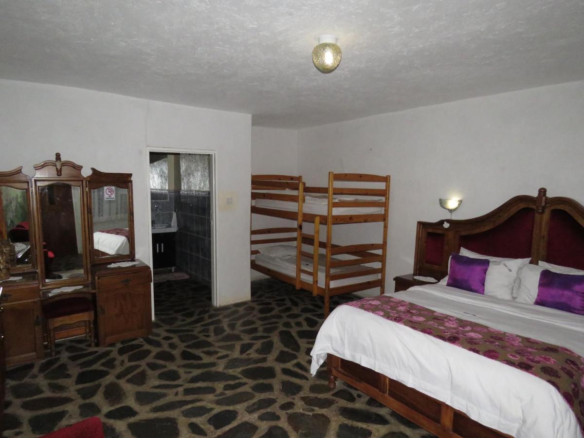 Parrot Lodge Bulawayo Ngoại thất bức ảnh